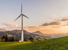 wind-turbine-2218457_1920